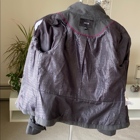 Gray jacket - Picture 4 of 4